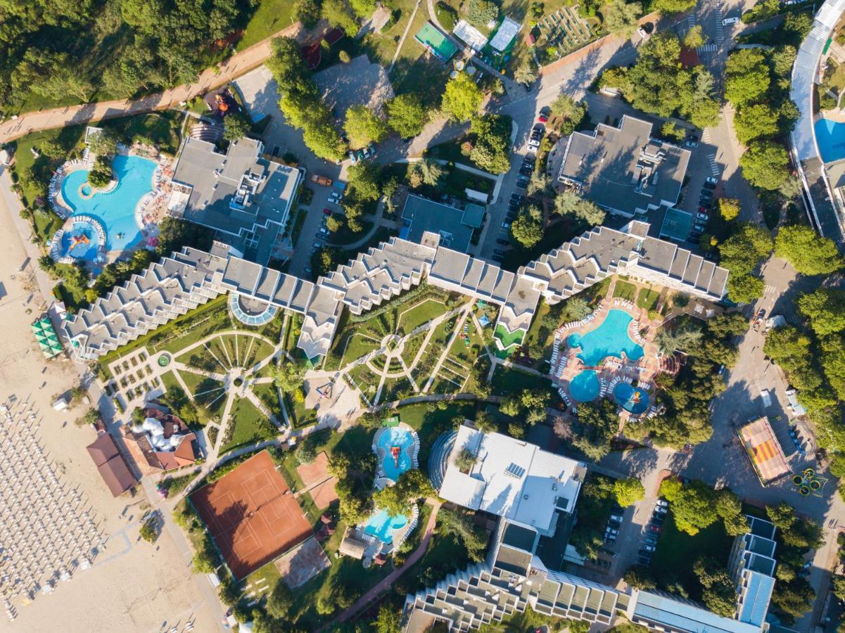 Hotel Laguna Garden 알베나 외부 사진