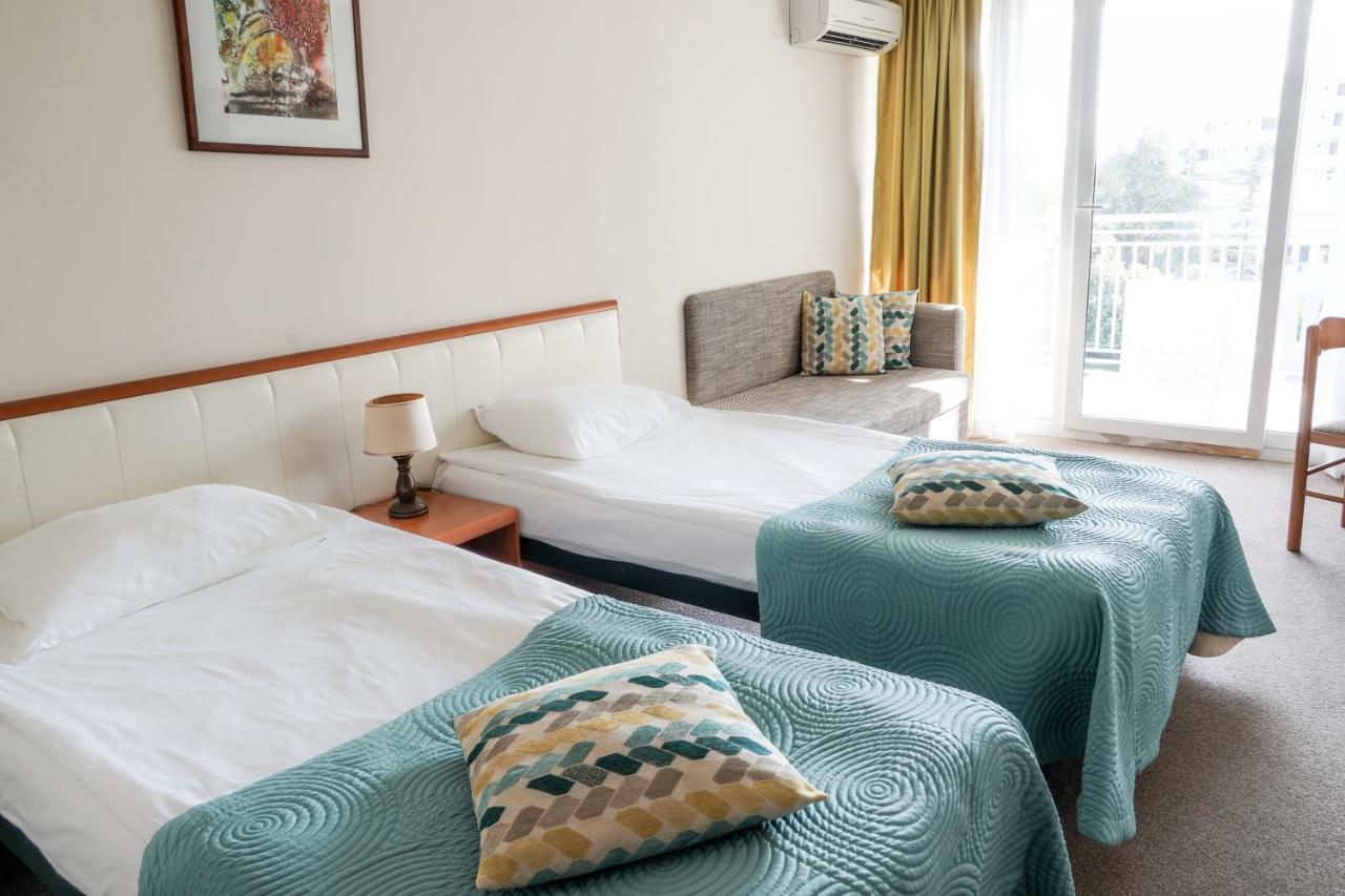 Hotel Laguna Garden 알베나 외부 사진
