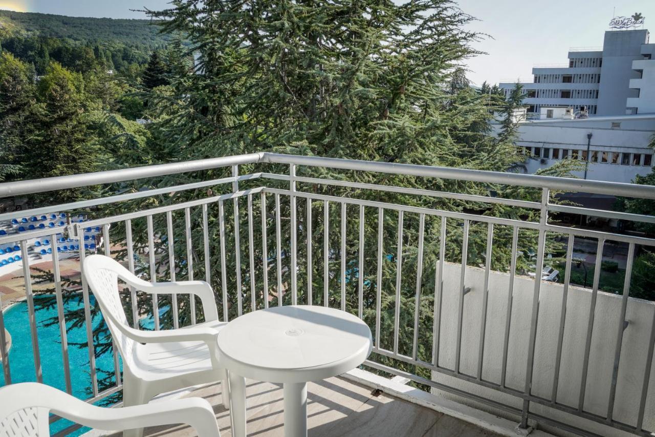 Hotel Laguna Garden 알베나 외부 사진