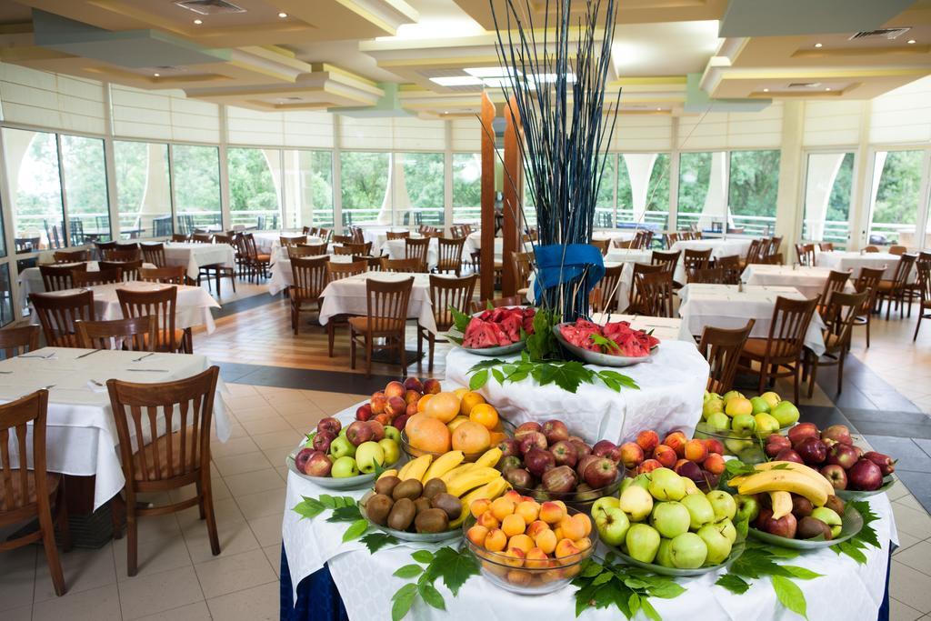 Hotel Laguna Garden 알베나 외부 사진