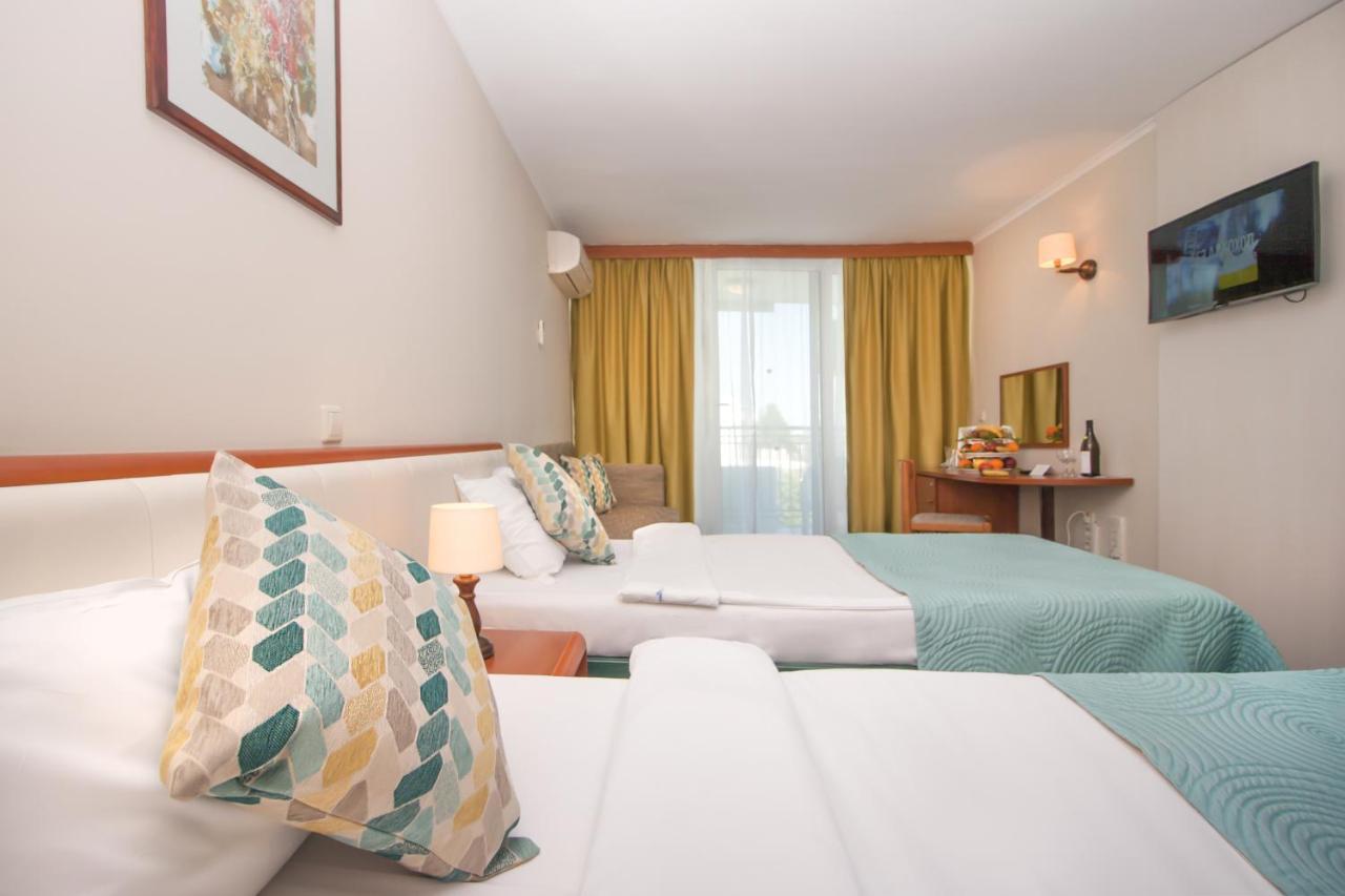 Hotel Laguna Garden 알베나 외부 사진
