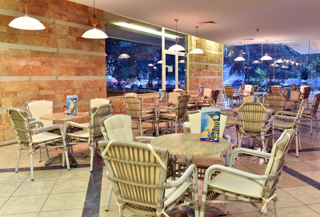 Hotel Laguna Garden 알베나 외부 사진